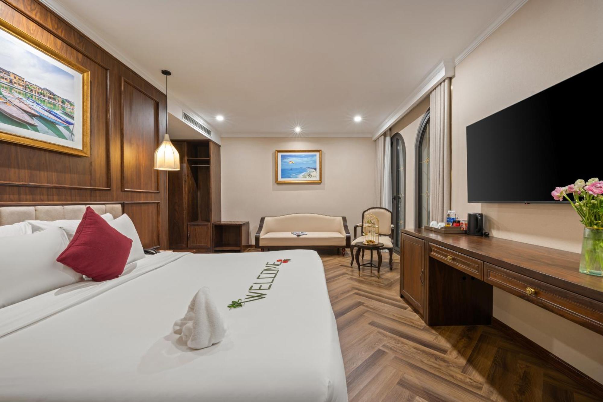 Golden Lotus Luxury - Complimentary Daily Afternoon Tea Hotel 4*