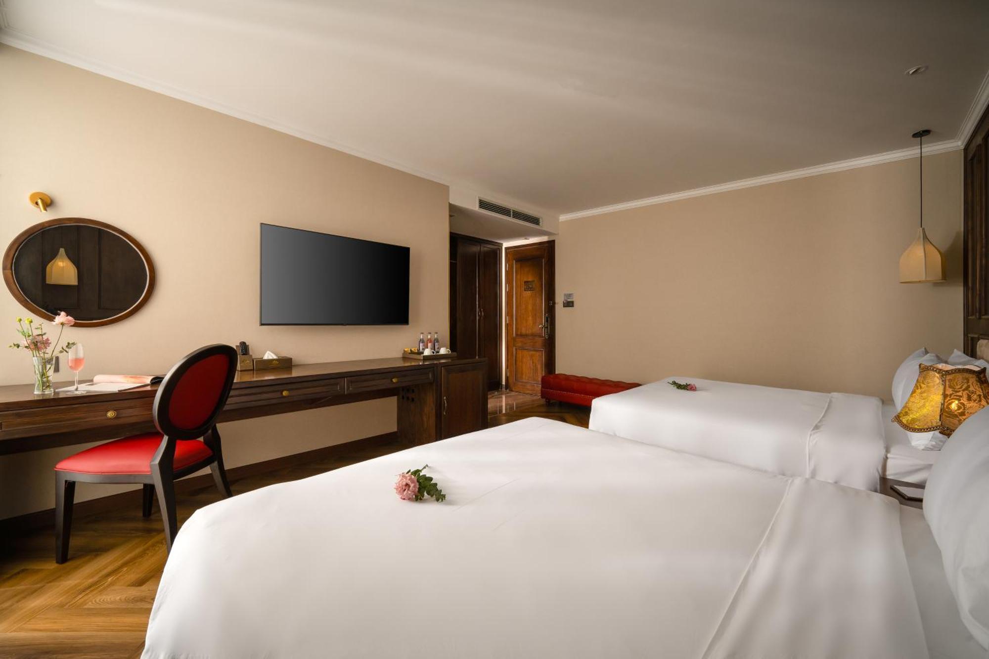 Hotel Golden Lotus Luxury - Complimentary Daily Afternoon Tea