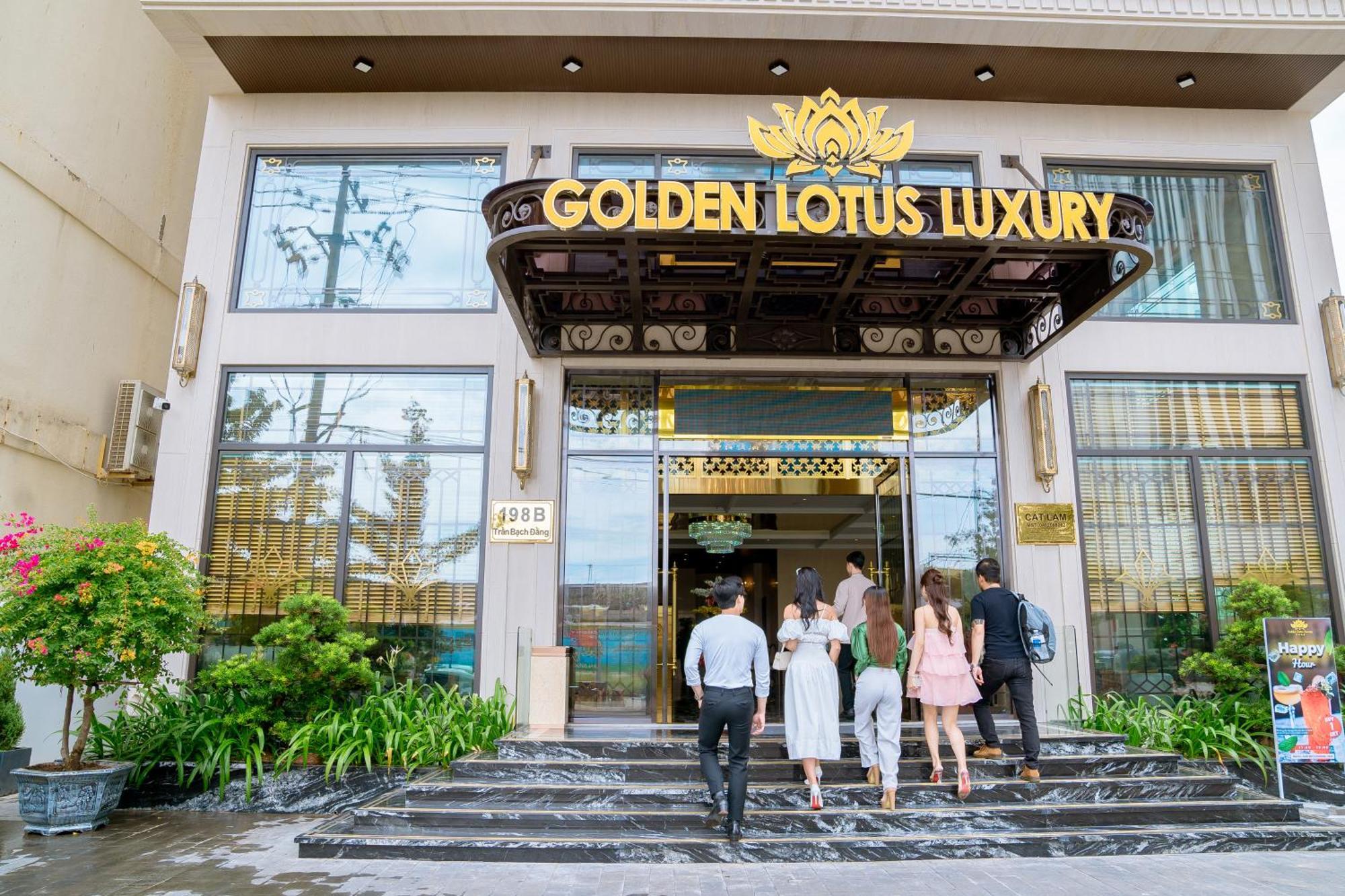Golden Lotus Luxury - Complimentary Daily Afternoon Tea Hotel
